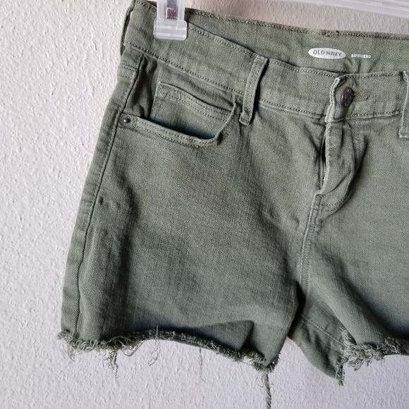 Old Navy army green boyfriend fit jean shorts - Picture 2 of 8